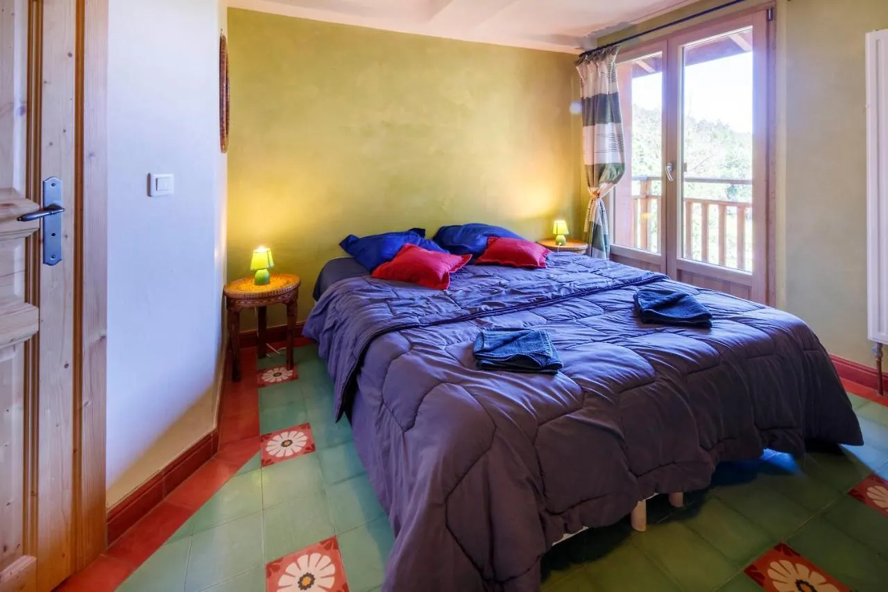 Gasthof Eco-Hotel Et Yourtes Du Mercantour Guillaumes