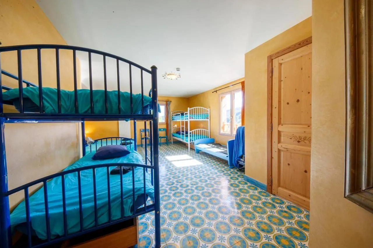 Gasthof Eco-Hotel Et Yourtes Du Mercantour Guillaumes