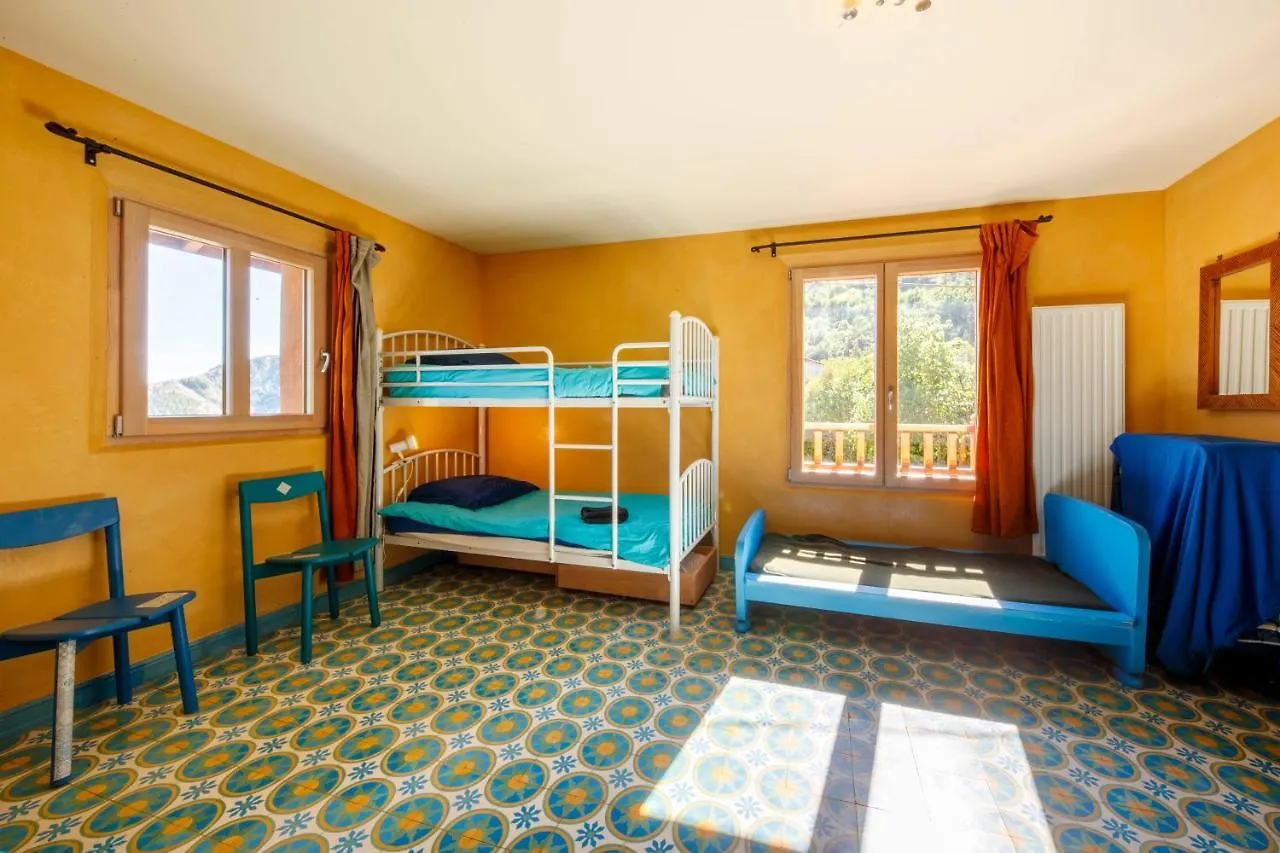 Eco-Hotel Et Yourtes Du Mercantour Guillaumes 0*,  Frankreich